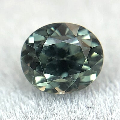 0.98ct Oval Brilliant Cut Sapphire 0.98ct Oval Brilliant Cut Sapphire