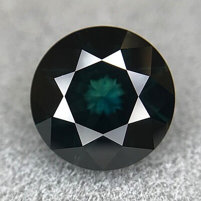 1.72ct Round Brilliant Cut Sapphire 1.72ct Round Brilliant Cut Sapphire