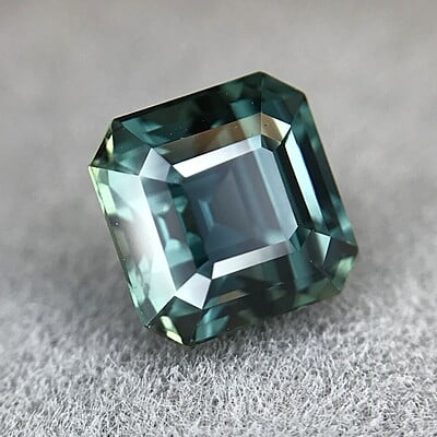 1.70ct Octagon Step Cut Sapphire 1.70ct Octagon Step Cut Sapphire