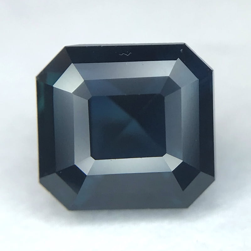 2.07ct Octagon Step Cut Sapphire 2.07ct Octagon Step Cut Sapphire
