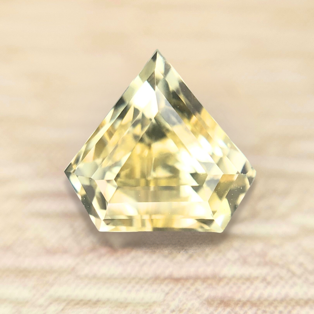 1.54ct Fancy Mixed Cut Sapphire 1.54ct Fancy Mixed Cut Sapphire