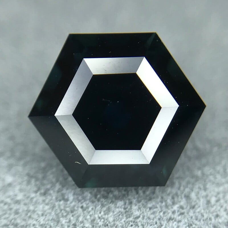 2.04ct Hexagon Step Cut Sapphire 2.04ct Hexagon Step Cut Sapphire