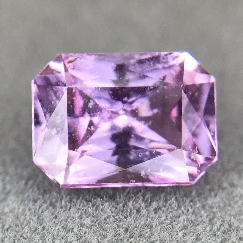 1.37ct Radiant Brilliant Cut Sapphire 1.37ct Radiant Brilliant Cut Sapphire