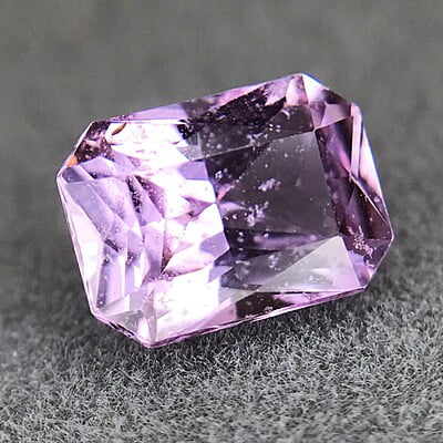 1.37ct Radiant Brilliant Cut Sapphire 1.37ct Radiant Brilliant Cut Sapphire