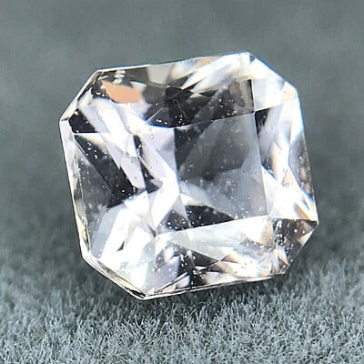 1.00ct Radiant Brilliant Cut Sapphire 1.00ct Radiant Brilliant Cut Sapphire