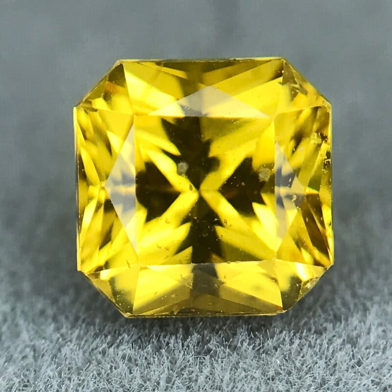 1.25ct Radiant Brilliant Cut Sapphire 1.25ct Radiant Brilliant Cut Sapphire