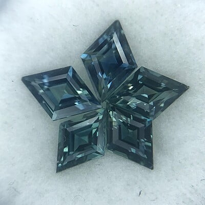 1.65tcw Kite Step Cut Sapphire Parcel 1.65tcw Kite Step Cut Sapphire Parcel