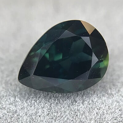 1.61ct Pear Brilliant Cut Sapphire 1.61ct Pear Brilliant Cut Sapphire
