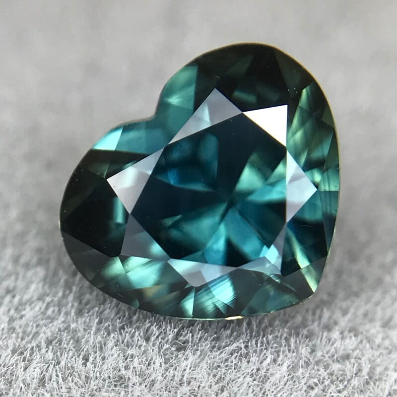 1.15ct Heart Brilliant Cut Sapphire 1.15ct Heart Brilliant Cut Sapphire