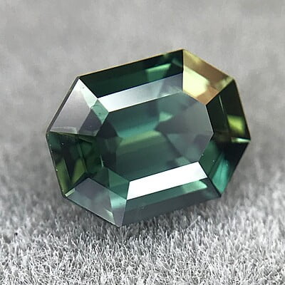0.79ct Octagon Step Cut Sapphire 0.79ct Octagon Step Cut Sapphire