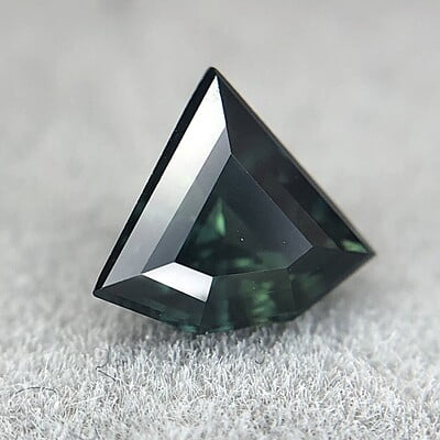 0.73ct Fancy Step Cut Sapphire 0.73ct Fancy Step Cut Sapphire