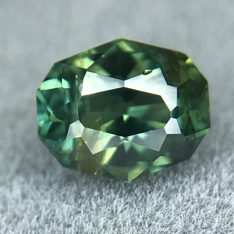 0.80ct Fancy Brilliant Cut Sapphire 0.80ct Fancy Brilliant Cut Sapphire