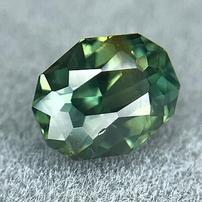 0.80ct Fancy Brilliant Cut Sapphire 0.80ct Fancy Brilliant Cut Sapphire
