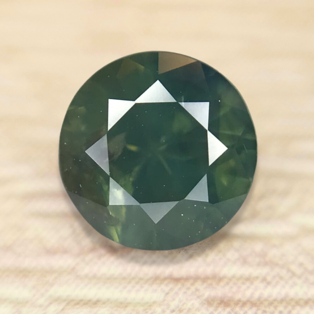 0.85ct Round Brilliant Cut Sapphire