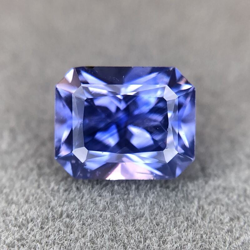 0.87ct Radiant Brilliant Cut Sapphire 0.87ct Radiant Brilliant Cut Sapphire