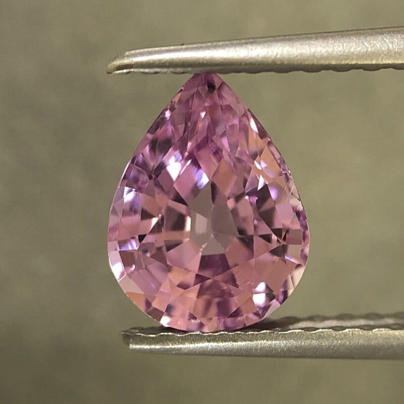 1.51ct Pear Mixed Cut Sapphire 1.51ct Pear Mixed Cut Sapphire