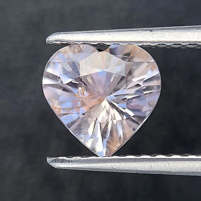 1.18ct Heart Brilliant Cut Sapphire 1.18ct Heart Brilliant Cut Sapphire
