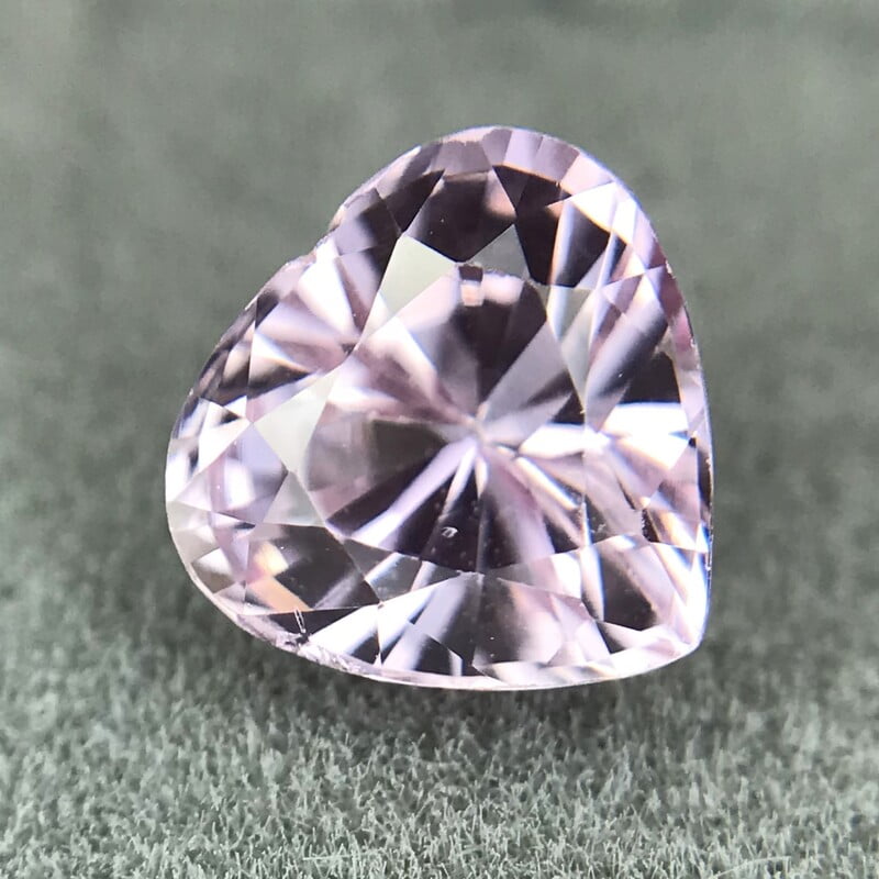 1.08ct Heart Brilliant Cut Sapphire 1.08ct Heart Brilliant Cut Sapphire