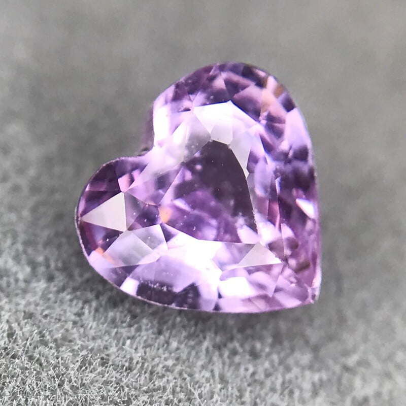 1.07ct Heart Brilliant Cut Sapphire