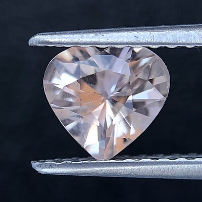 0.82ct Heart Brilliant Cut Sapphire 0.82ct Heart Brilliant Cut Sapphire