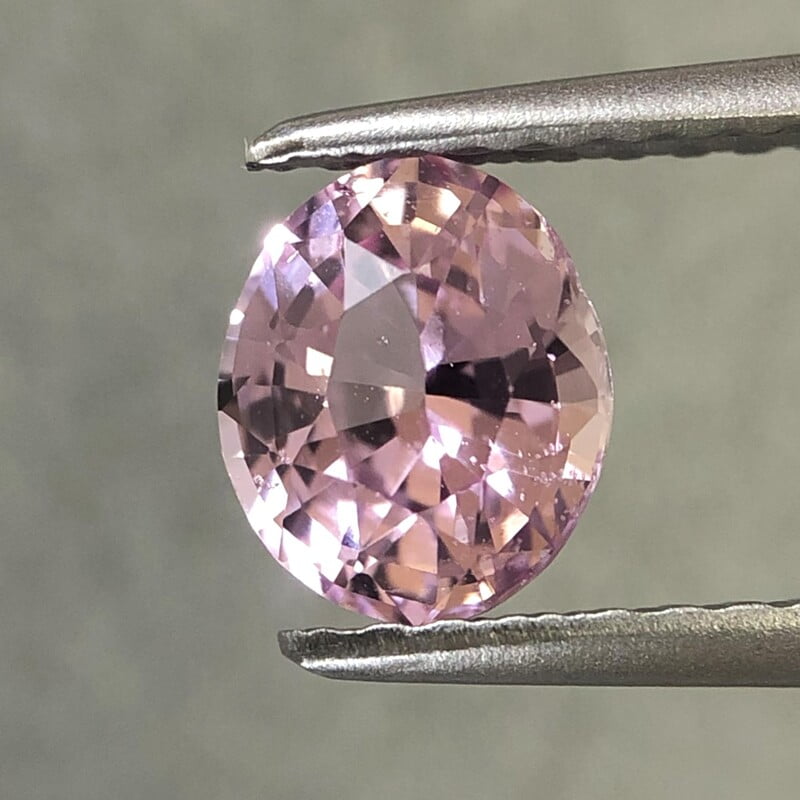 0.97ct Oval Mixed Cut Sapphire 0.97ct Oval Mixed Cut Sapphire