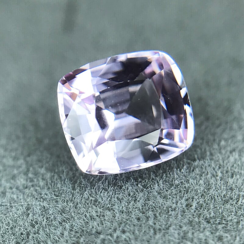 0.90ct Cushion Mixed Cut Sapphire 0.90ct Cushion Mixed Cut Sapphire