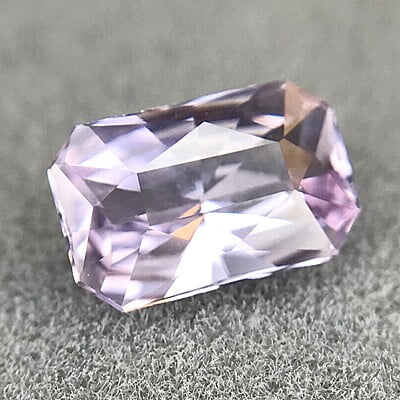 0.82ct Octagon Step Cut Sapphire 0.82ct Octagon Step Cut Sapphire