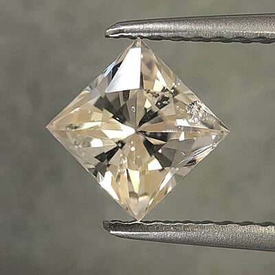1.15ct Princess Brilliant Cut Sapphire 1.15ct Princess Brilliant Cut Sapphire