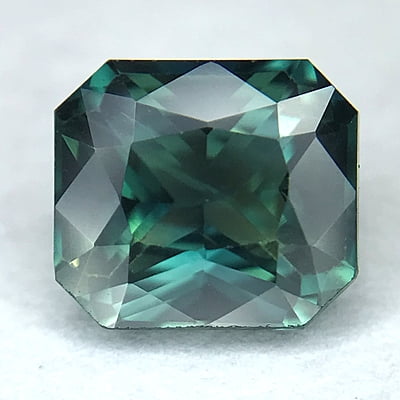 1.59ct Radiant Brilliant Cut Sapphire 1.59ct Radiant Brilliant Cut Sapphire