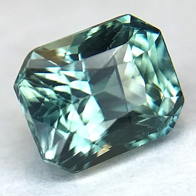 1.57ct Radiant Brilliant Cut Sapphire 1.57ct Radiant Brilliant Cut Sapphire