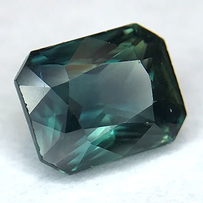 1.60ct Radiant Brilliant Cut Sapphire 1.60ct Radiant Brilliant Cut Sapphire