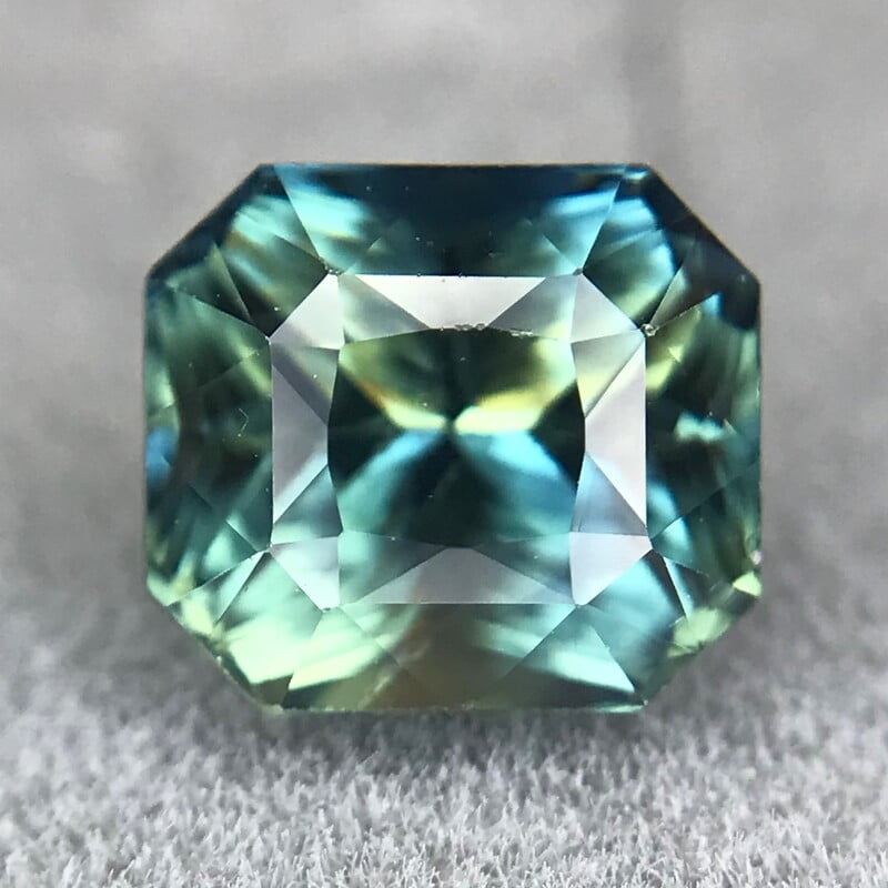 1.89ct Radiant Brilliant Cut Sapphire 1.89ct Radiant Brilliant Cut Sapphire