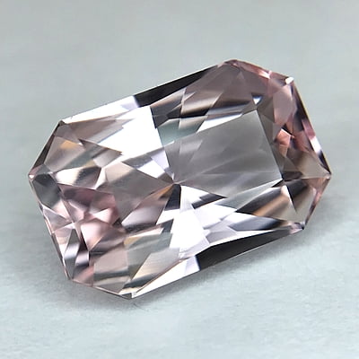 3.12ct Radiant Brilliant Cut Sapphire 3.12ct Radiant Brilliant Cut Sapphire