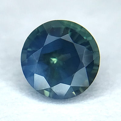 0.59ct Round Brilliant Cut Sapphire 0.59ct Round Brilliant Cut Sapphire