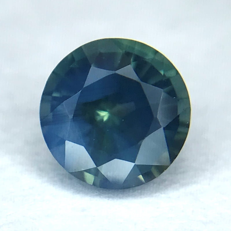 0.59ct Round Brilliant Cut Sapphire