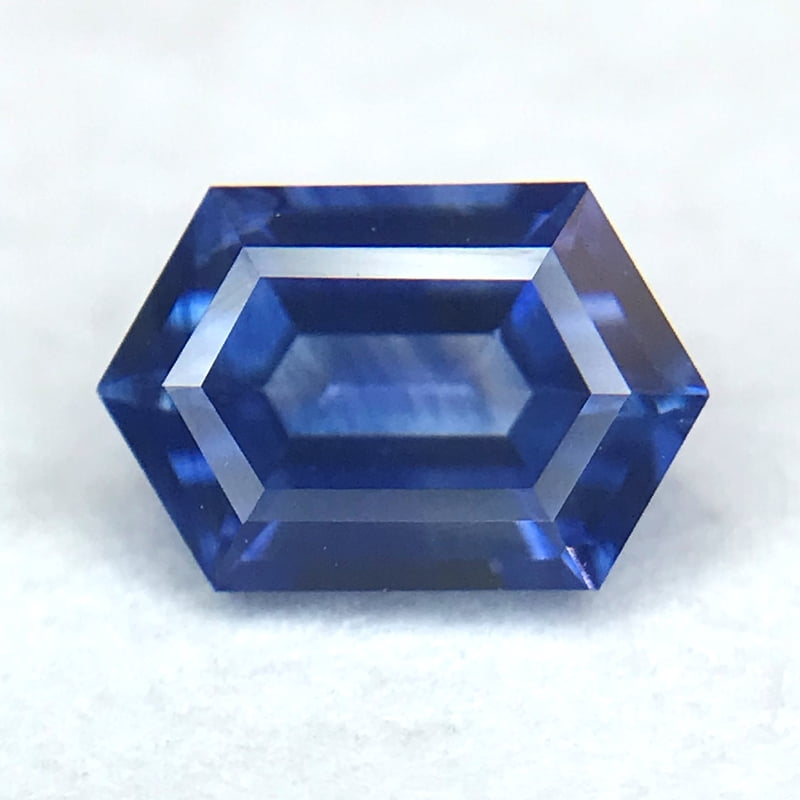 0.46ct Hexagon Step Cut Sapphire 0.46ct Hexagon Step Cut Sapphire