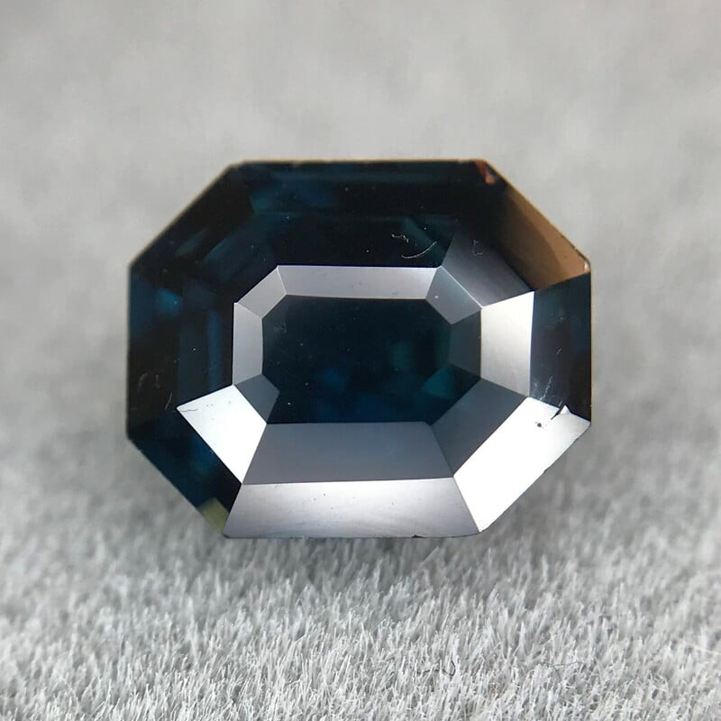 1.53ct Octagon Step Cut Sapphire 1.53ct Octagon Step Cut Sapphire