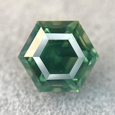 1.95ct Hexagon Step Cut Sapphire 1.95ct Hexagon Step Cut Sapphire