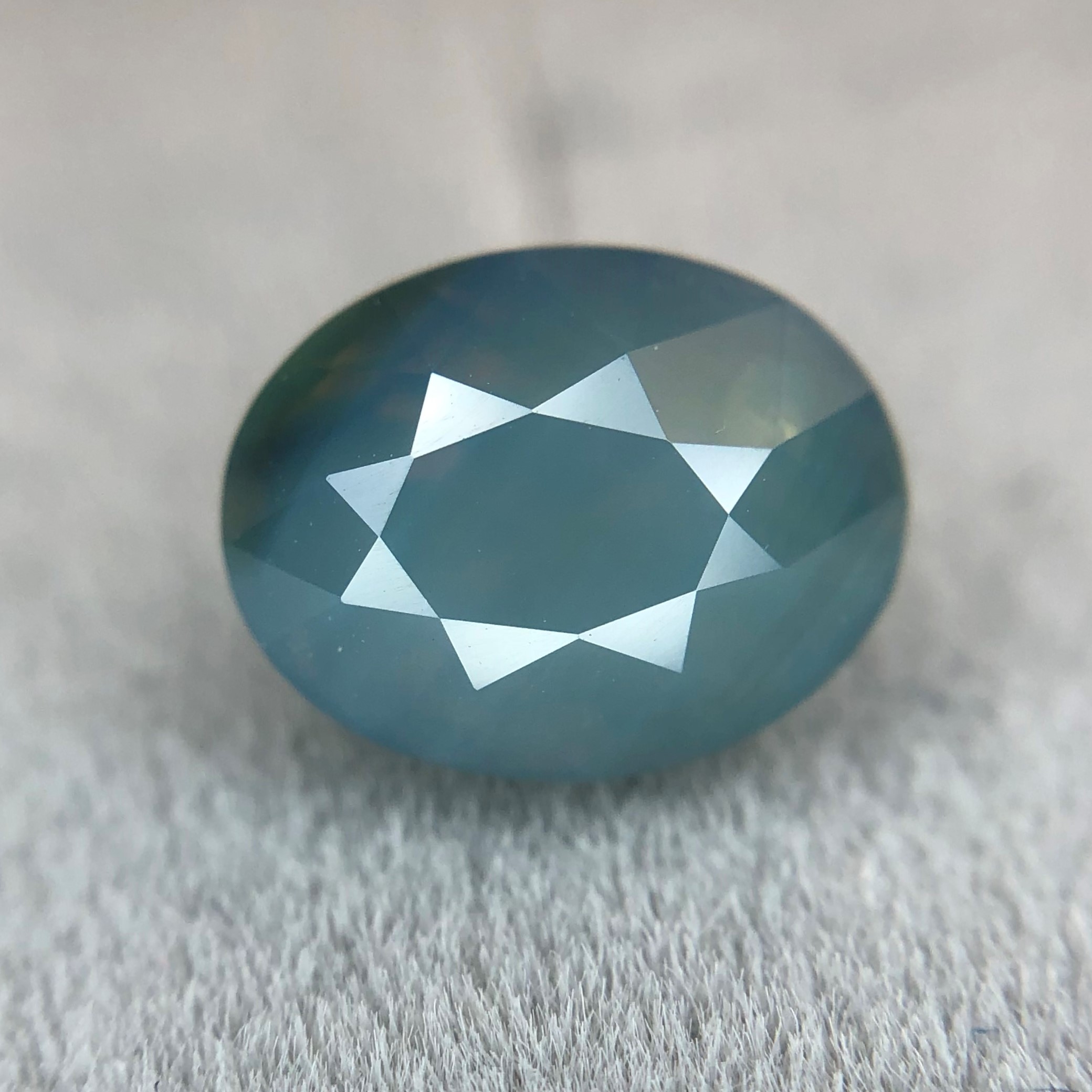 3.18ct Oval Mixed Cut Sapphire 3.18ct Oval Mixed Cut Sapphire