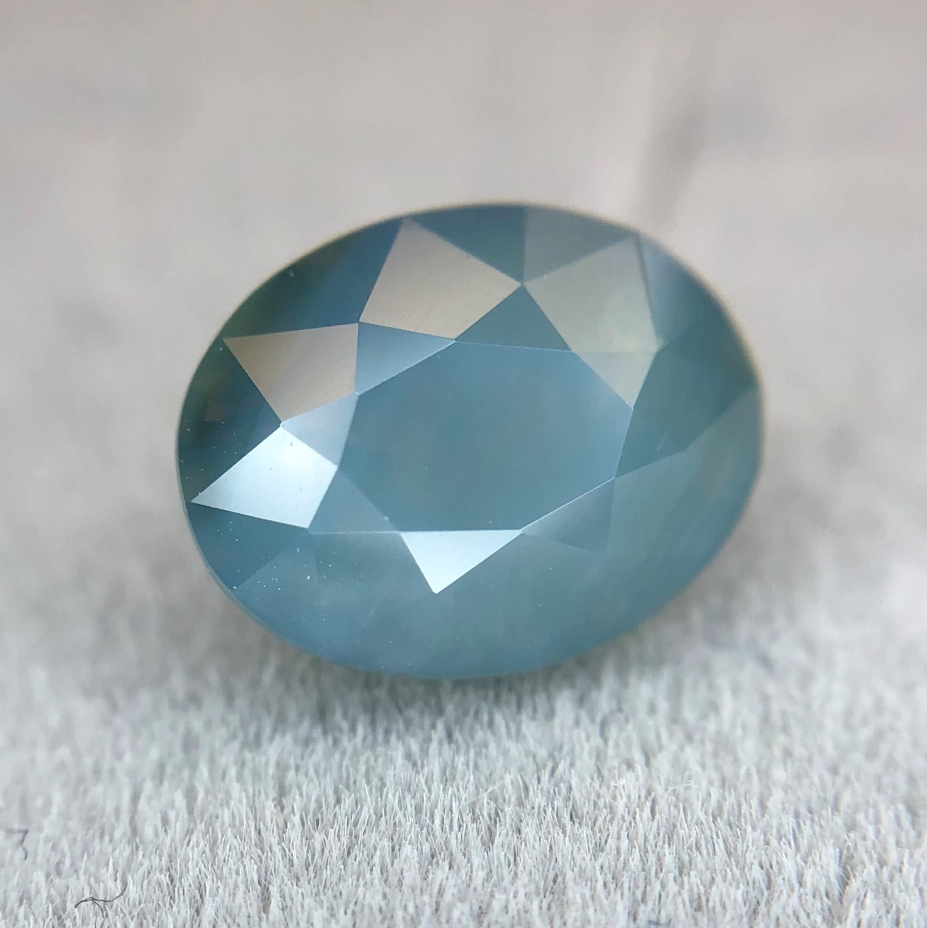 3.18ct Oval Mixed Cut Sapphire 3.18ct Oval Mixed Cut Sapphire