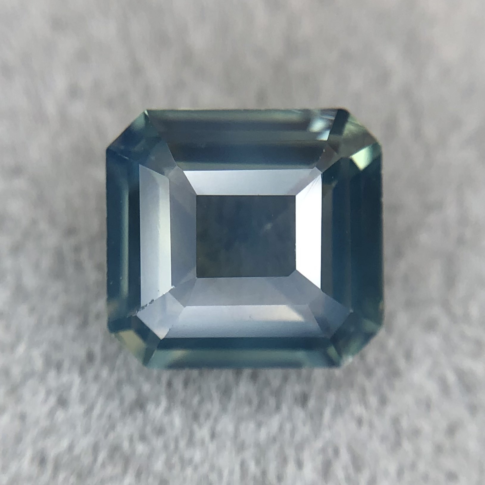 1.18ct Octagon Step Cut Sapphire 1.18ct Octagon Step Cut Sapphire