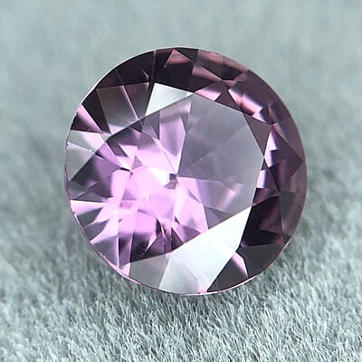 1.09ct Round Brilliant Cut Sapphire