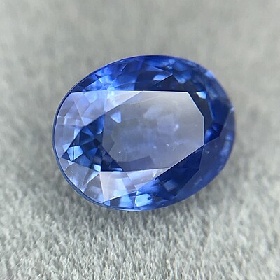 1.54ct Oval Mixed Cut Sapphire 1.54ct Oval Mixed Cut Sapphire