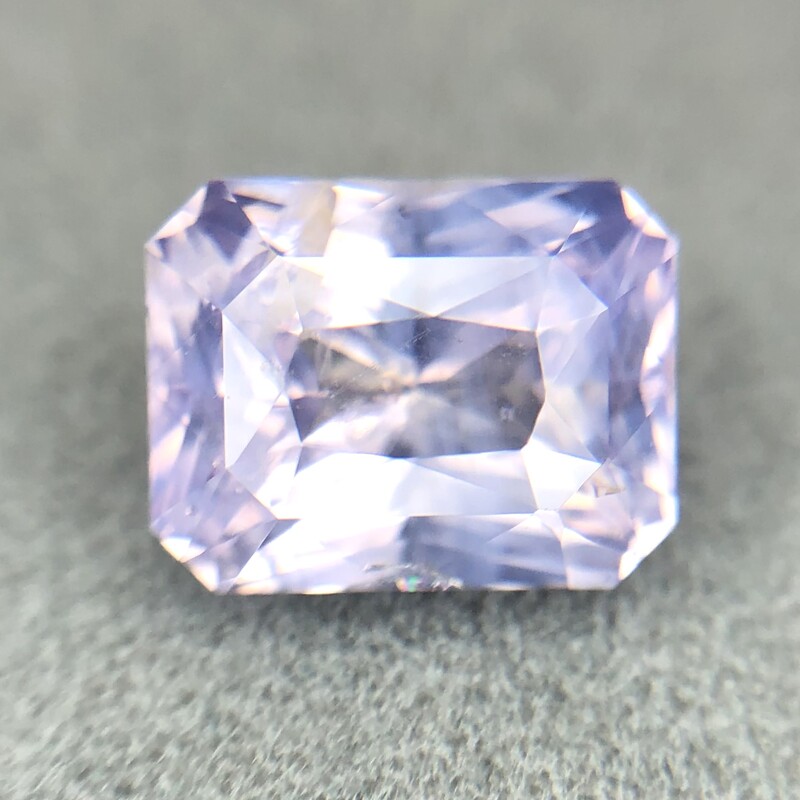 2.12ct Radiant brilliant Cut Sapphire 2.12ct Radiant brilliant Cut Sapphire