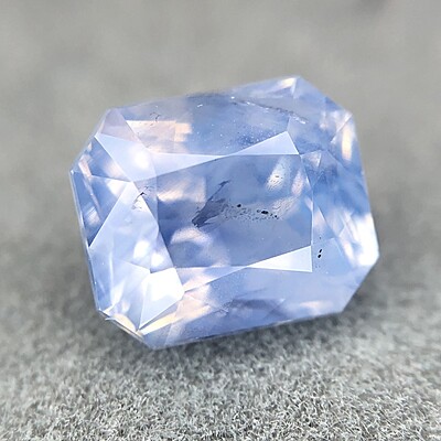 2.12ct Radiant Brilliant Cut Sapphire 2.12ct Radiant Brilliant Cut Sapphire