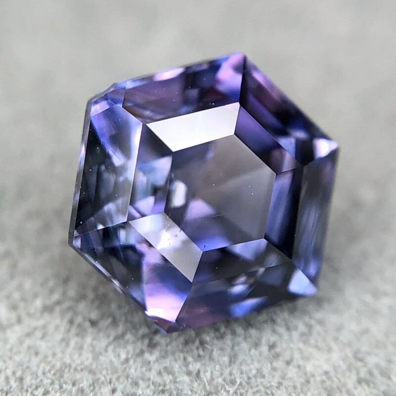 1.25ct Hexagon Step Cut Sapphire 1.25ct Hexagon Step Cut Sapphire