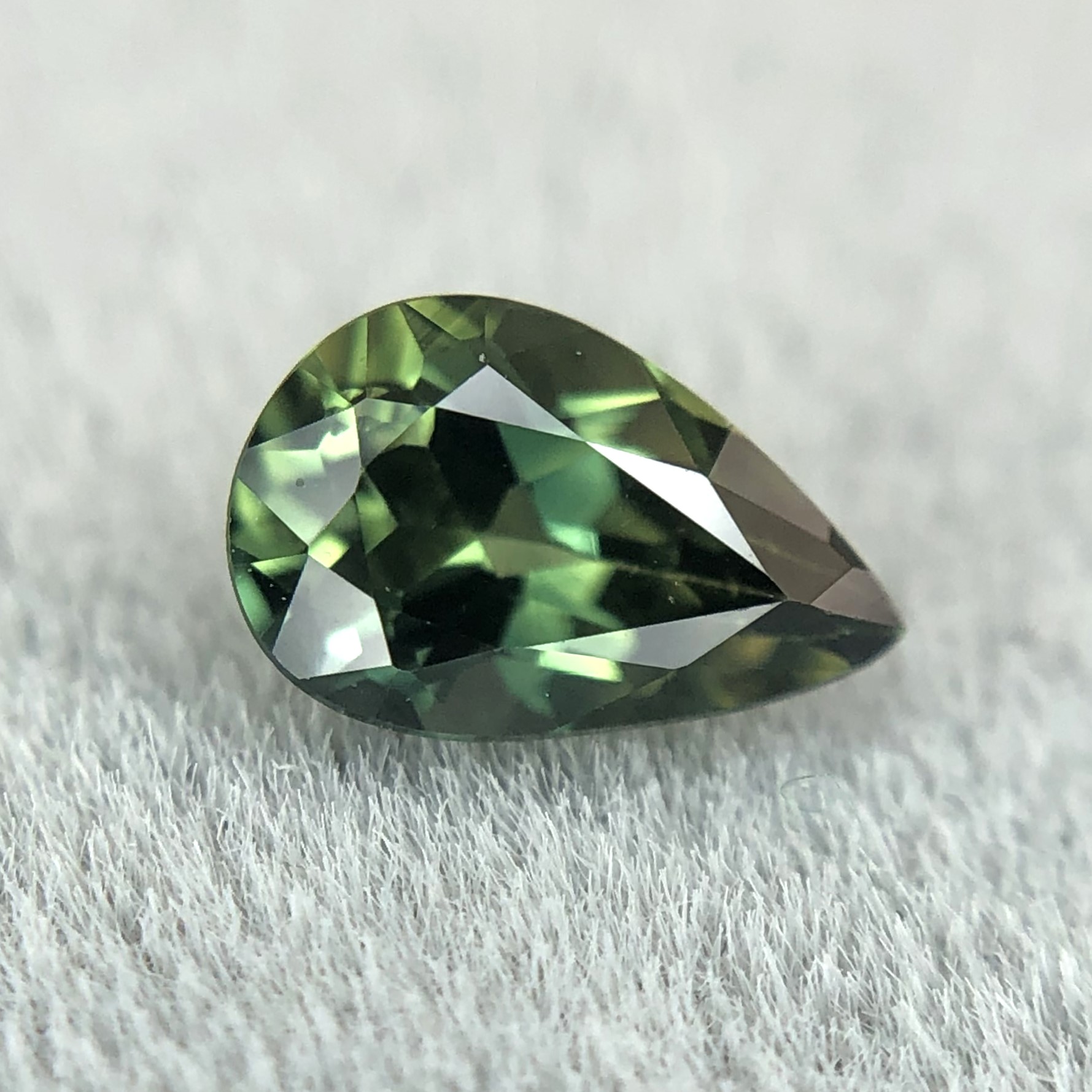 0.48ct Pear Mixed Cut Sapphire 0.48ct Pear Mixed Cut Sapphire