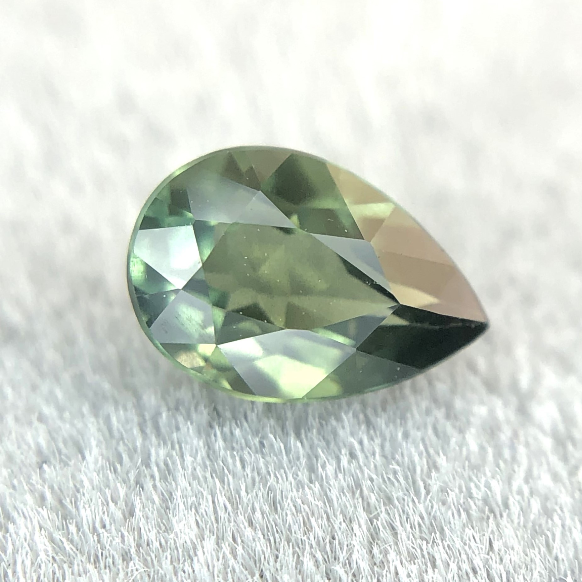 0.47ct Pear Mixed Cut Sapphire 0.47ct Pear Mixed Cut Sapphire