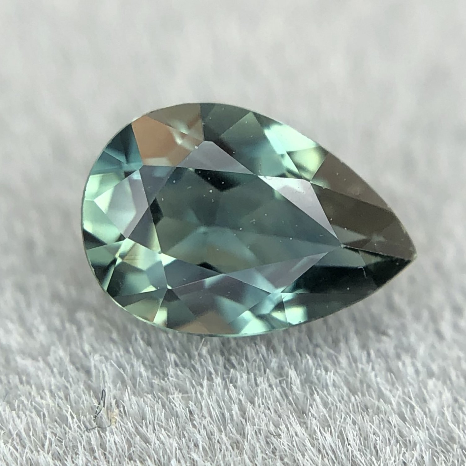 0.48ct Pear Mixed Cut Sapphire 0.48ct Pear Mixed Cut Sapphire