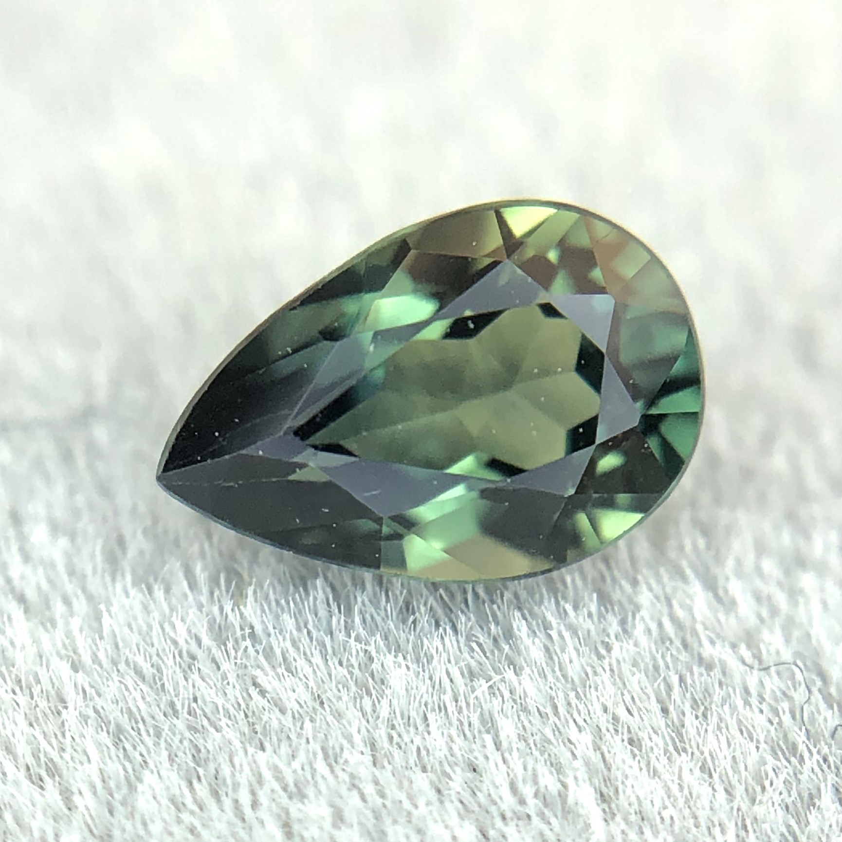 0.50ct Pear Mixed Cut Sapphire 0.50ct Pear Mixed Cut Sapphire